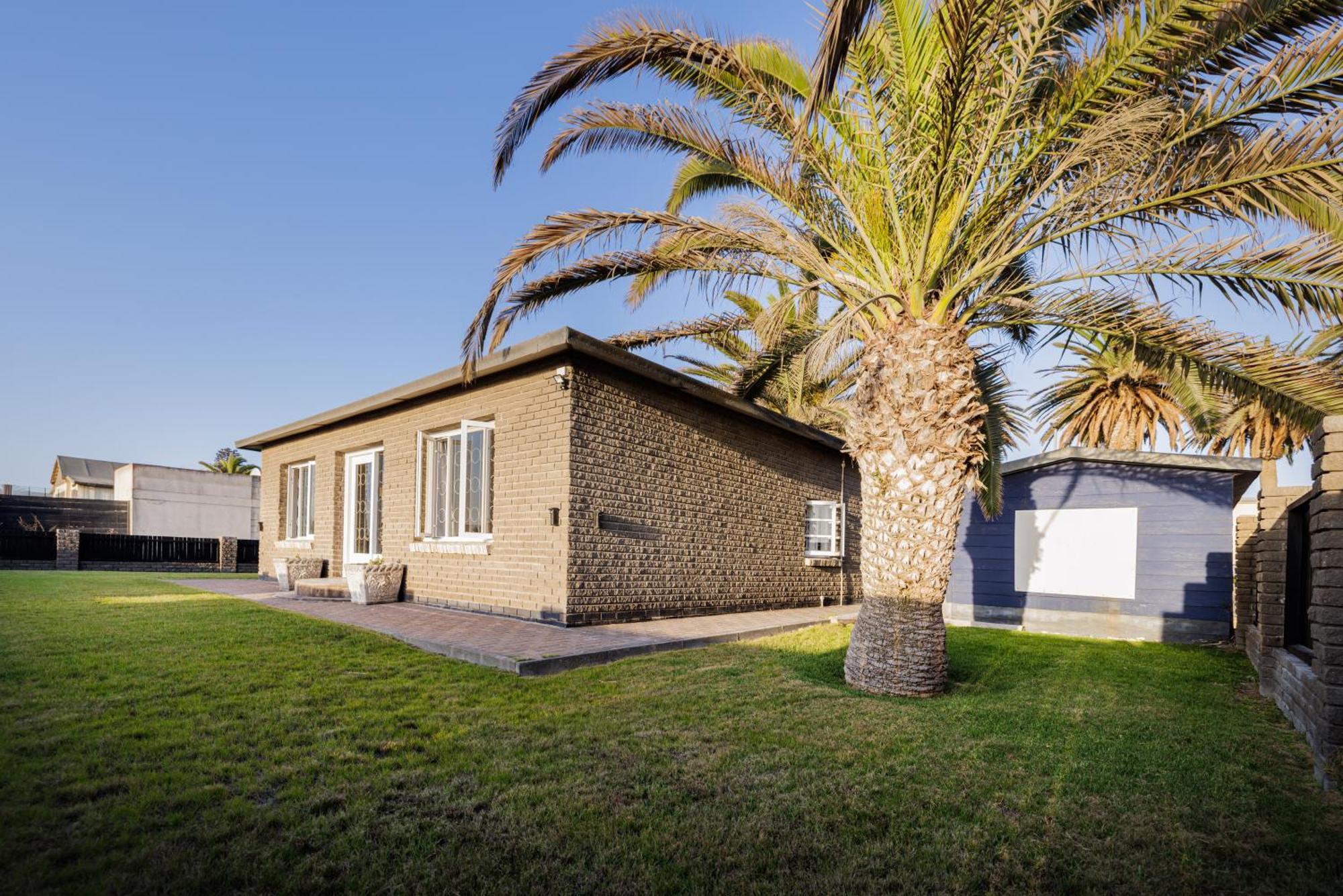 Swakopmund Seafront Cottage Exteriör bild
